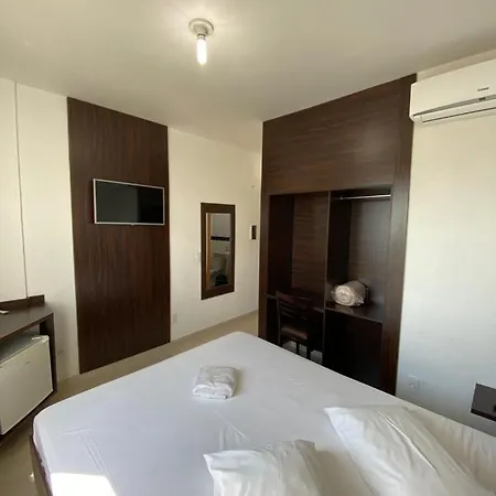Hotel Rota Do Sol Patrocinio Exterior photo